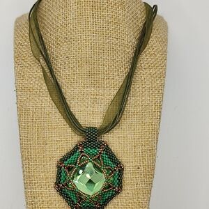 Green Beaded Pendant Necklace - Unbranded